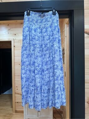 Wishlist Blue and White Floral Maxi Skirt